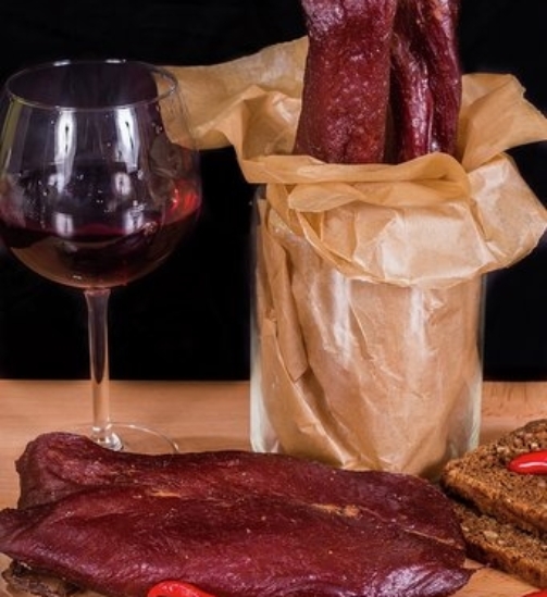 Suvalkietiskas-vytintas-kiaulienos-kumpelis