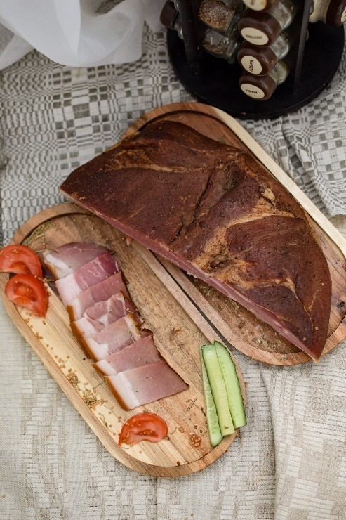 Kaldrøkt svineskinke